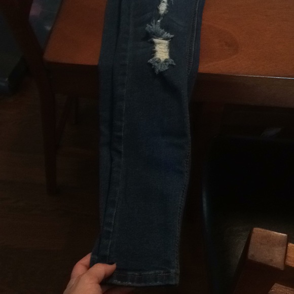 American Bazi High Waisted Distressed Jeans 👖 - Picture 5 of 8